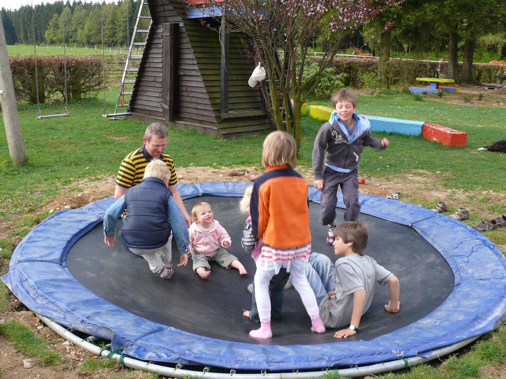 Farm Stay Heidehof Hellenthal Kültér fotó